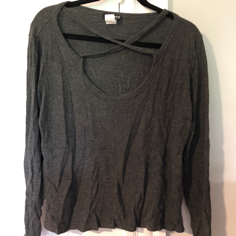 Fashion Nova Cropped Grey Long sleeve